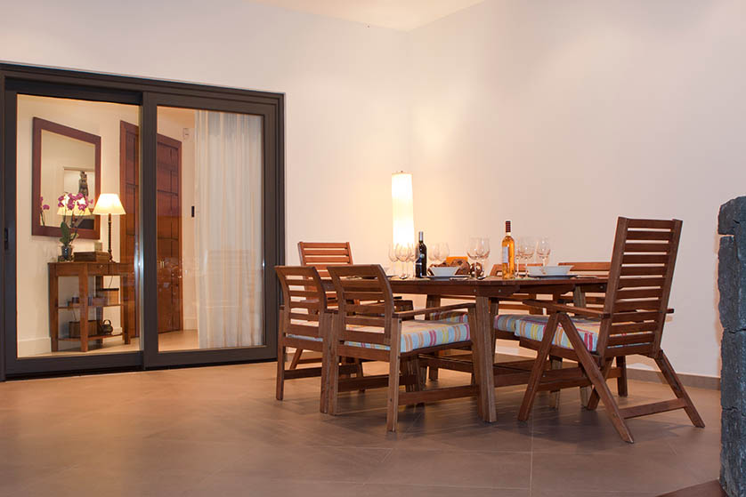 luxury villas lanzarote